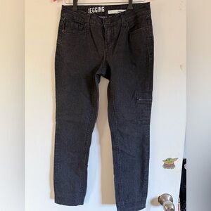 DKNY Skinny Jegging Size 4